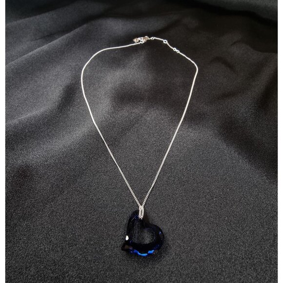 Rare Find Early 2000s Swarovski Heart Pendant Necklace With Crystal Blue Charm - Picture 3 of 6